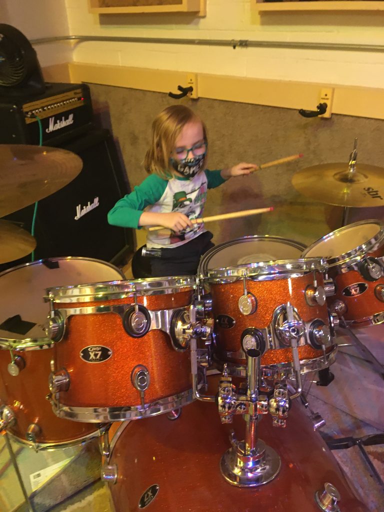 toddler drumming class