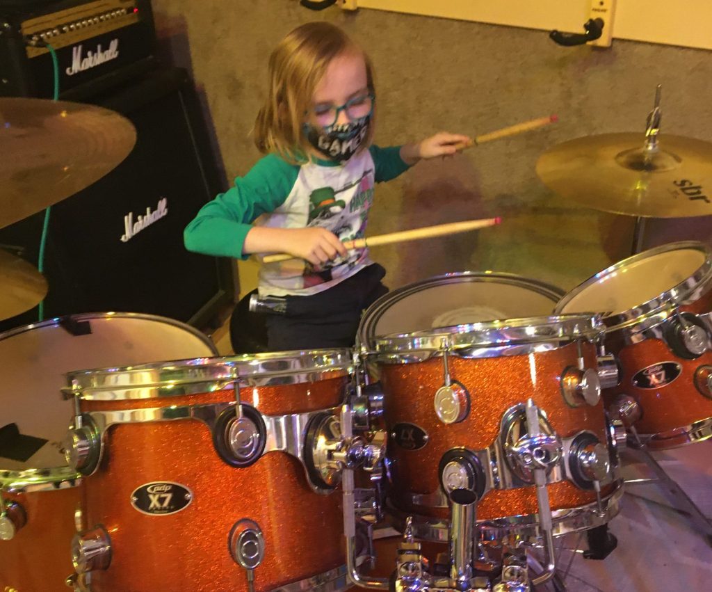 toddler drumming class