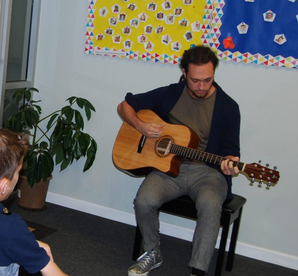 adult guitar lessons