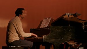 adult piano lessons 